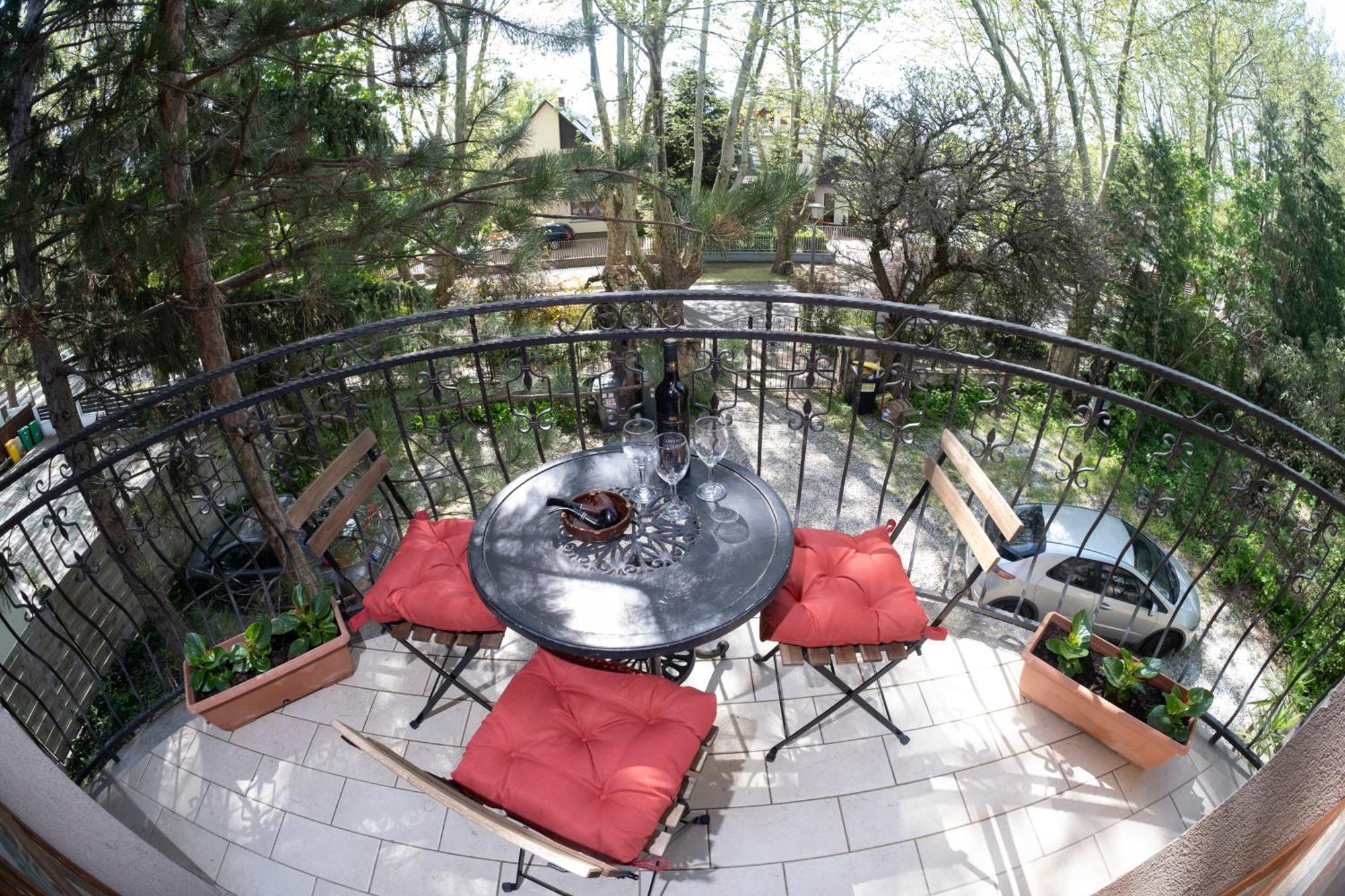 Vicze Apartmanhaz Siófok Exterior foto