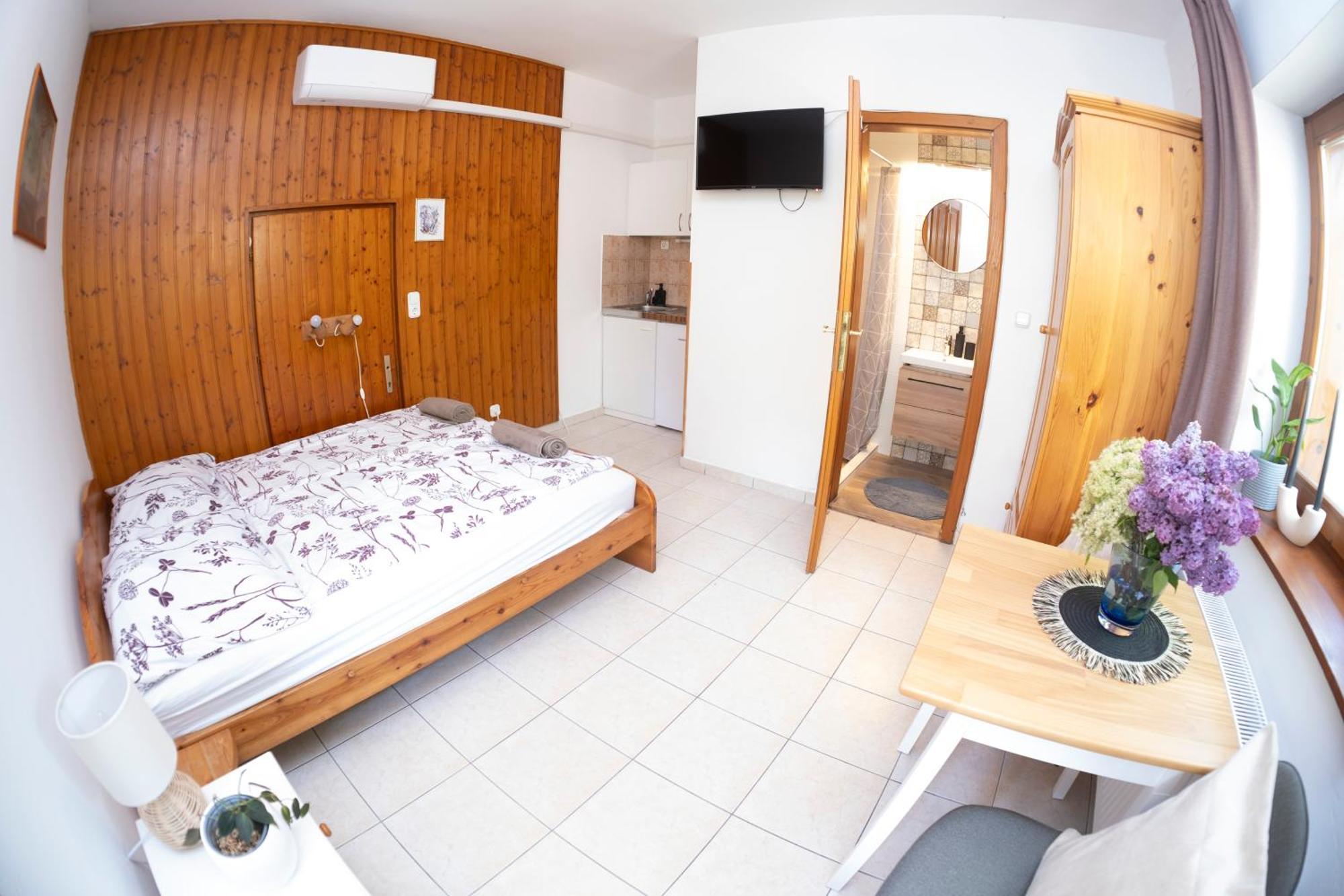 Vicze Apartmanhaz Siófok Exterior foto